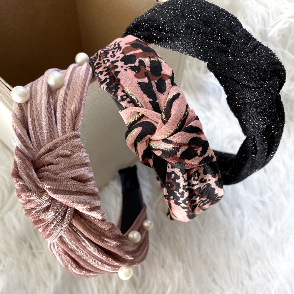 Set of three knotted headbands